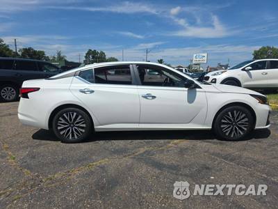 2024 Nissan Altima SV - zdjęcie 4 z 25 - miniatura