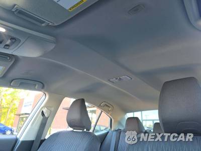 2025 Toyota Camry LE - zdjęcie 11 z 26 - miniatura