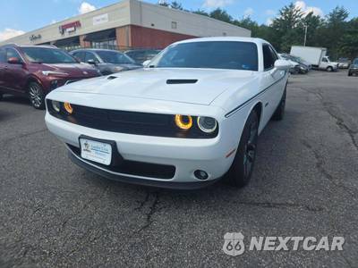 2023 Dodge Challenger SXT - zdjęcie 1 z 23 - miniatura