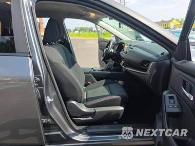 2026 Nissan Rogue SV - zdjęcie 18 z 24 - miniatura