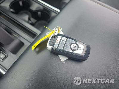 2022 Ford F-150 Raptor Crew Cab Short Bed - zdjęcie 8 z 24 - miniatura