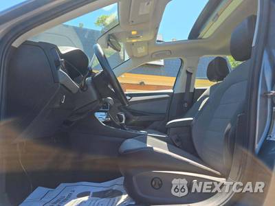 2025 Volkswagen Jetta SE - zdjęcie 6 z 23 - miniatura