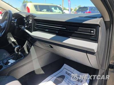 2025 Volkswagen Jetta SE - zdjęcie 19 z 23 - miniatura
