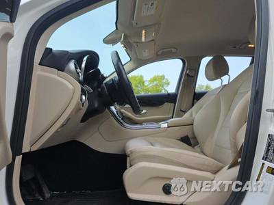 2020 Mercedes-Benz GLC 300 4MATIC - zdjęcie 6 z 26 - miniatura