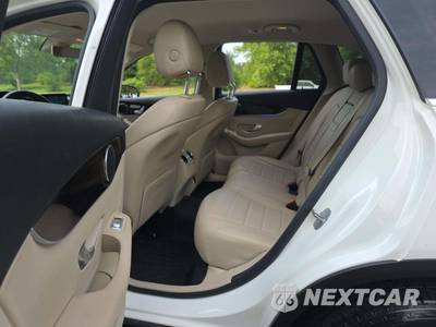 2020 Mercedes-Benz GLC 300 4MATIC - zdjęcie 13 z 26 - miniatura