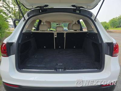 2020 Mercedes-Benz GLC 300 4MATIC - zdjęcie 14 z 26 - miniatura