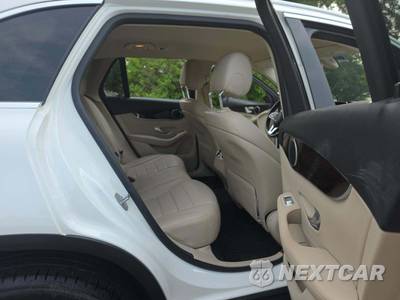 2020 Mercedes-Benz GLC 300 4MATIC - zdjęcie 16 z 26 - miniatura
