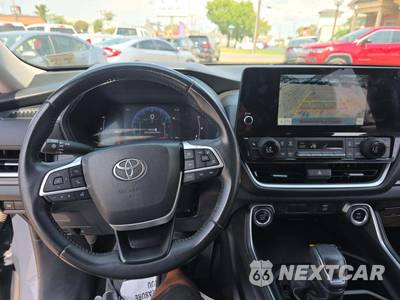 2024 Toyota Grand Highlander XLE - zdjęcie 10 z 25 - miniatura
