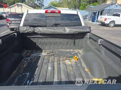2016 GMC Sierra 1500 Denali Crew Cab Short Bed 5SA - zdjęcie 14 z 20 - miniatura