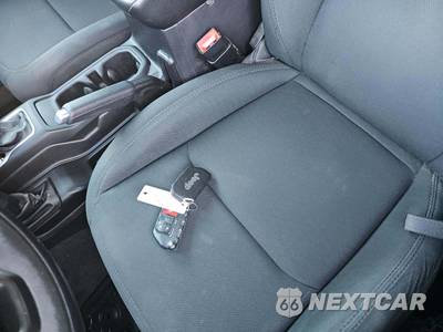 2021 Jeep Gladiator Sport S Edition Crew Cab Medium Bed - zdjęcie 8 z 26 - miniatura