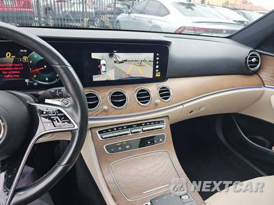 2023 Mercedes-Benz E 350 4MATIC Sedan - zdjęcie 10 z 28 - miniatura