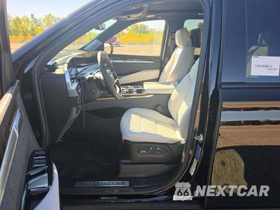 2026 Cadillac Escalade ESV Platinum Sport 1SH - zdjęcie 3 z 19 - miniatura