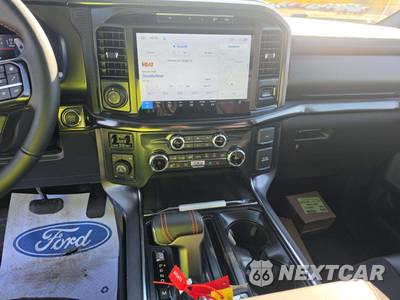 2026 Ford F-150 Raptor Crew Cab Short Bed - zdjęcie 7 z 17 - miniatura