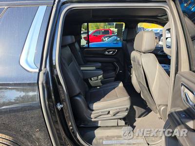 2023 Chevrolet Suburban High Country 3LZ - zdjęcie 14 z 21 - miniatura