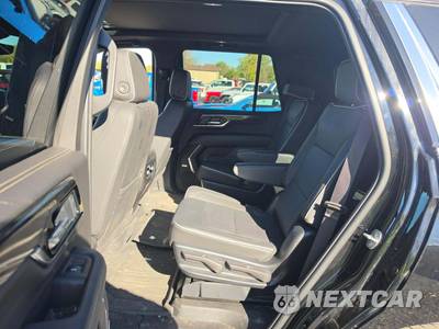 2025 GMC Yukon Elevation 4SA - zdjęcie 10 z 21 - miniatura