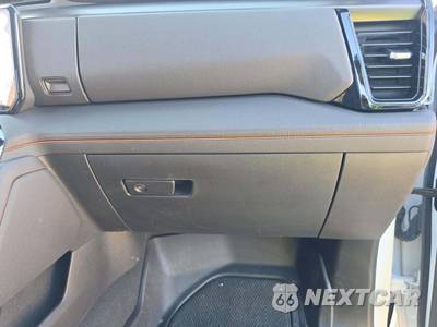 2026 GMC Sierra 2500HD AT4 Crew Cab Medium Bed - zdjęcie 19 z 26 - miniatura