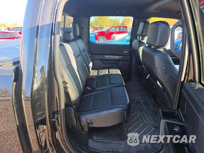 2023 Ford F-150 XLT Crew Cab Short Bed - zdjęcie 13 z 22 - miniatura