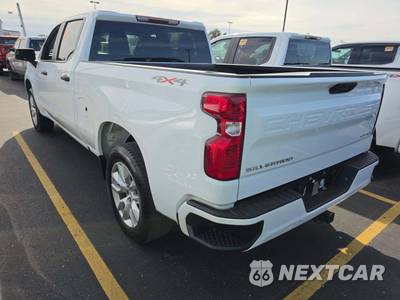 2023 Chevrolet Silverado 1500 Custom Crew Cab Medium Bed 1CX - zdjęcie 2 z 25 - miniatura