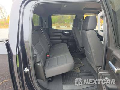 2022 Chevrolet Silverado 1500 Custom Crew Cab Short Bed 1CX - zdjęcie 13 z 18 - miniatura