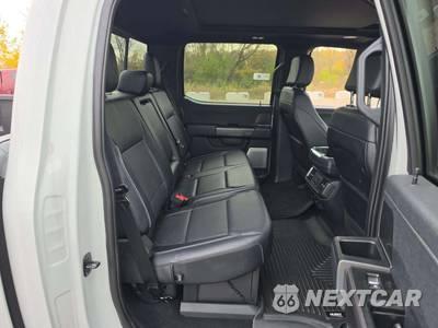 2024 Ford F-150 Hybrid Lariat Crew Cab Short Bed - zdjęcie 13 z 23 - miniatura