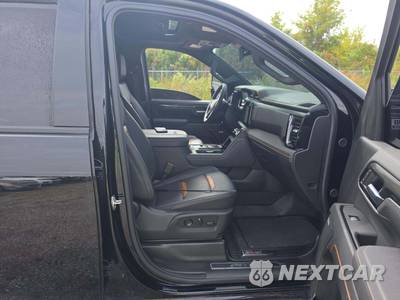 2026 GMC Sierra 2500HD AT4 Crew Cab Medium Bed - zdjęcie 18 z 21 - miniatura