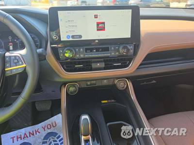 2026 Toyota Grand Highlander Hybrid MAX Platinum - zdjęcie 7 z 23 - miniatura