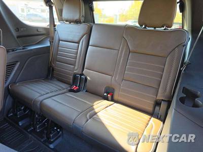 2026 GMC Yukon Denali Ultimate 5SB - zdjęcie 11 z 19 - miniatura