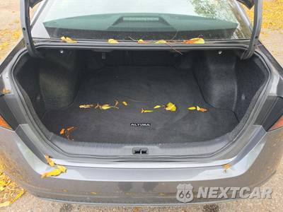 2024 Nissan Altima SV - zdjęcie 11 z 30 - miniatura