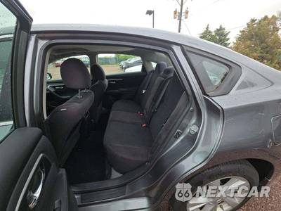2014 Nissan Altima 2.5 SV - zdjęcie 13 z 30 - miniatura