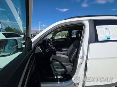 2023 Volkswagen Atlas V6 SE w/Technology - zdjęcie 6 z 22 - miniatura