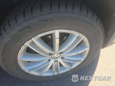2010 Volkswagen Tiguan SE w/Leather - zdjęcie 31 z 33 - miniatura
