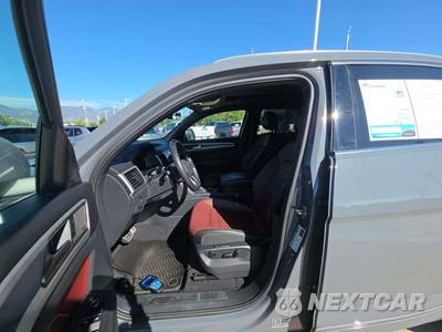 2023 Volkswagen Atlas Cross Sport 3.6L V6 SEL Premium R-Line - zdjęcie 6 z 21 - miniatura