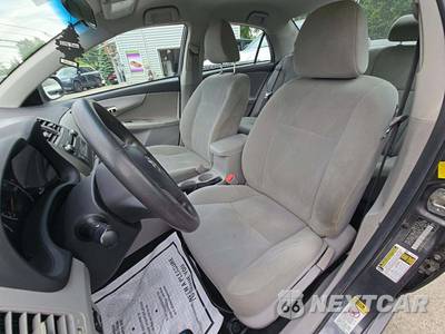 2011 Toyota Corolla LE - zdjęcie 6 z 26 - miniatura