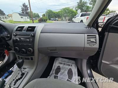 2011 Toyota Corolla LE - zdjęcie 19 z 26 - miniatura
