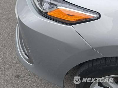 2023 Toyota Camry LE - zdjęcie 21 z 26 - miniatura