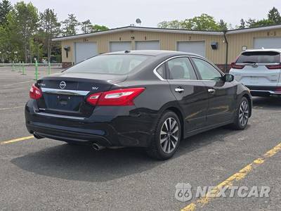 2017 Nissan Altima 2.5 SV - zdjęcie 3 z 30 - miniatura