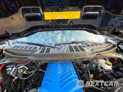2025 Ford F-150 Lariat Crew Cab Short Bed - zdjęcie 18 z 19 - miniatura