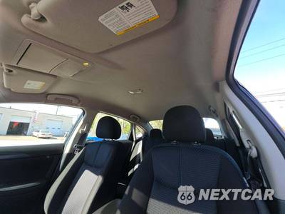 2018 Nissan Sentra SR - zdjęcie 11 z 24 - miniatura