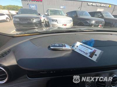 2023 Mercedes-Benz E 350 4MATIC Sedan - zdjęcie 8 z 22 - miniatura