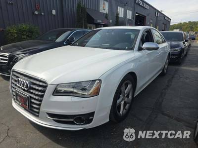 2014 Audi S8 - zdjęcie 1 z 23 - miniatura