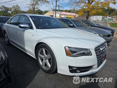 2014 Audi S8 - zdjęcie 4 z 23 - miniatura