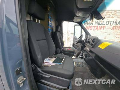 2019 Mercedes-Benz Sprinter 2500 Cargo Van High Roof 170.0" WB - zdjęcie 17 z 21 - miniatura