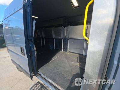 2020 Ram ProMaster 3500 Cargo Van High Roof 159.0" WB - zdjęcie 15 z 20 - miniatura