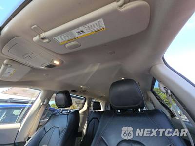 2020 Chrysler Pacifica Touring L 121.6" WB - zdjęcie 11 z 21 - miniatura