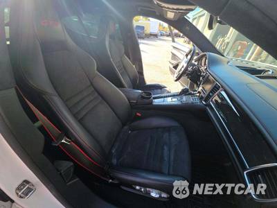 2016 Porsche Panamera GTS - zdjęcie 18 z 24 - miniatura