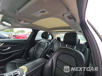 2017 Mercedes-Benz C 300 4MATIC Sedan - zdjęcie 11 z 29 - miniatura