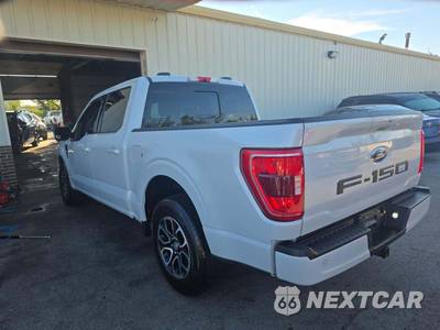 2021 Ford F-150 XLT Crew Cab Short Bed - zdjęcie 2 z 20 - miniatura