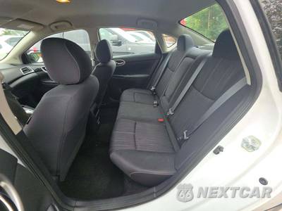 2018 Nissan Sentra SV - zdjęcie 13 z 21 - miniatura