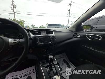 2018 Nissan Sentra SV - zdjęcie 10 z 21 - miniatura