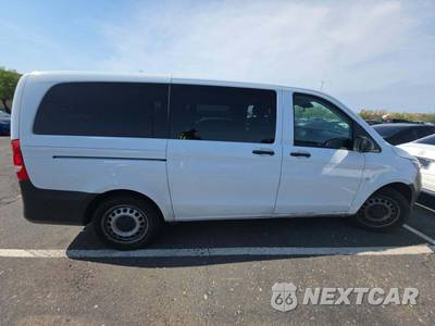 2019 Mercedes-Benz Metris Passenger Van 126.0" WB - zdjęcie 4 z 21 - miniatura